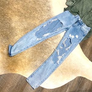 Lioness destroyed high waist jeans